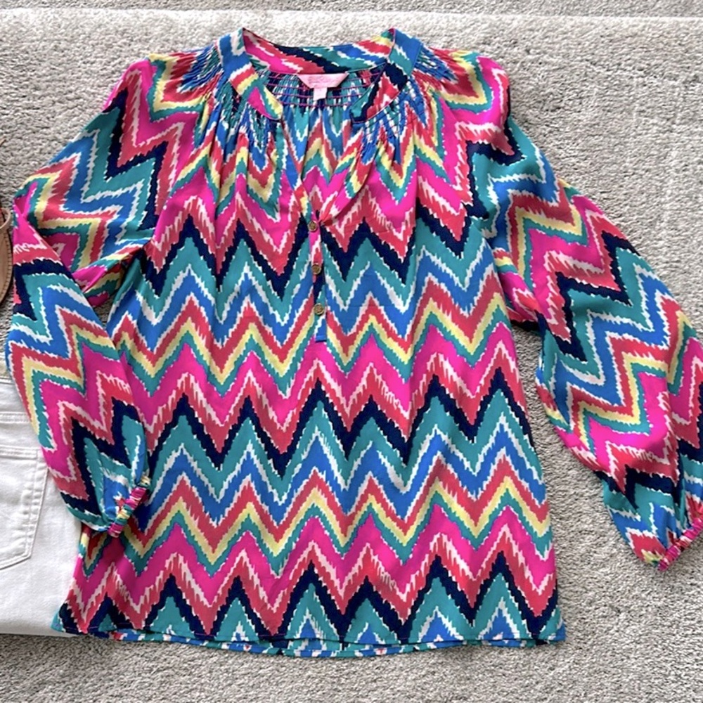 Lilly Pulitzer Elsa Top in Hearts A Flutter - Picture 4 of 7